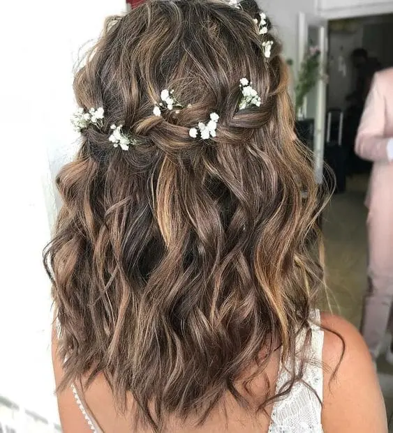 Hairstyle for Lehenga