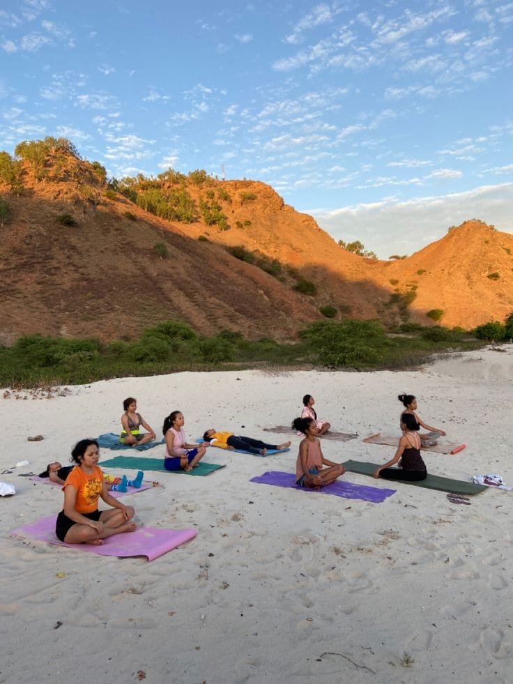 How Celebrities Use Yoga Retreats for Mental and Physical Wellness
