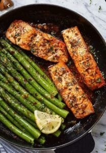 Grilled Salmon with Asparagus